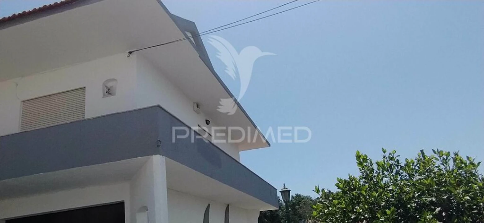 Moradia T6 para Venda em Caparica e Trafaria Foto 7