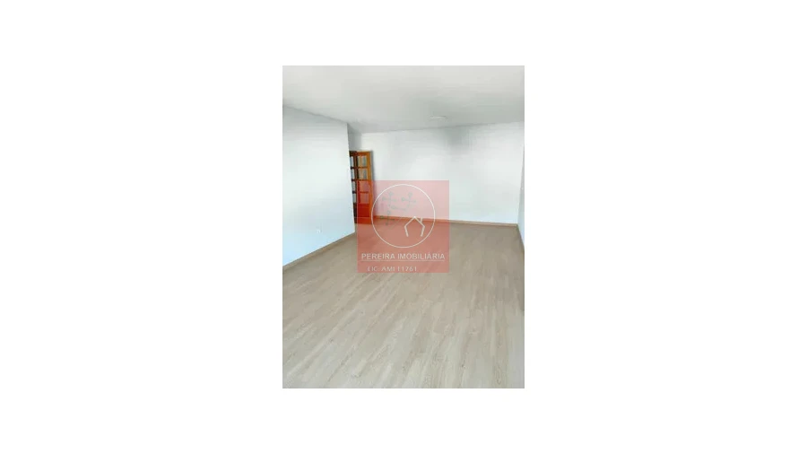 Apartamento T2 para Venda em Peso da Régua e Godim Foto 3