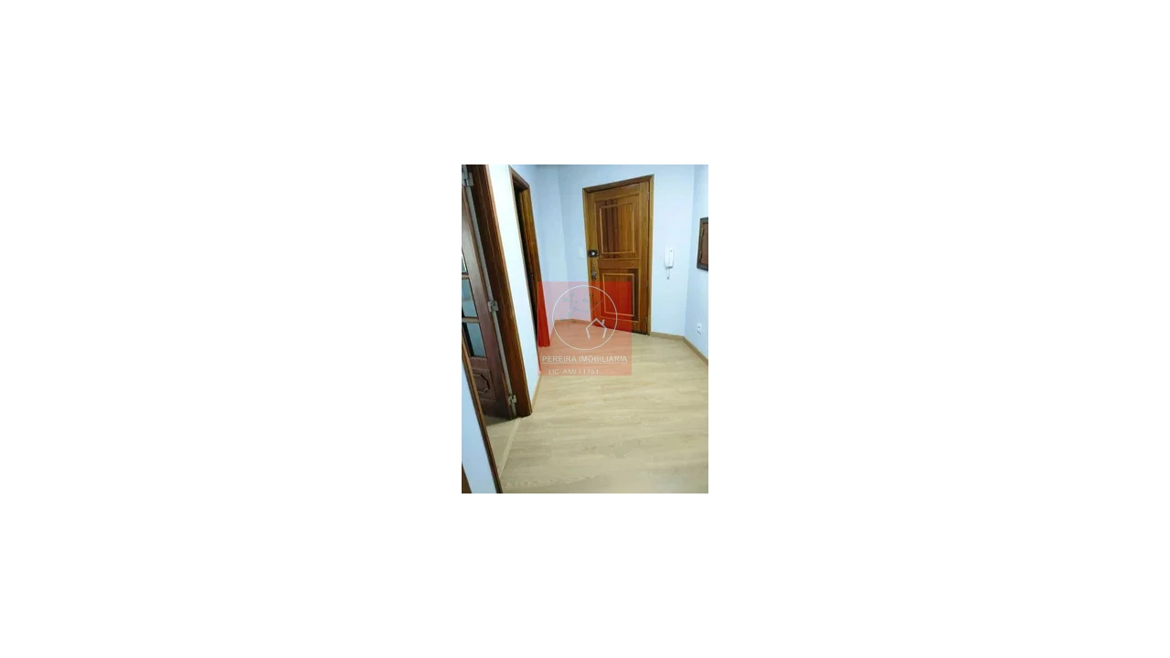 Apartamento T2 para Venda em Peso da Régua e Godim Foto 2