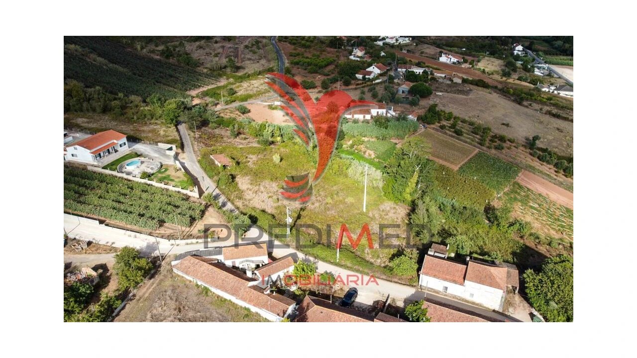 Terreno para Venda em Alvorninha Foto 4