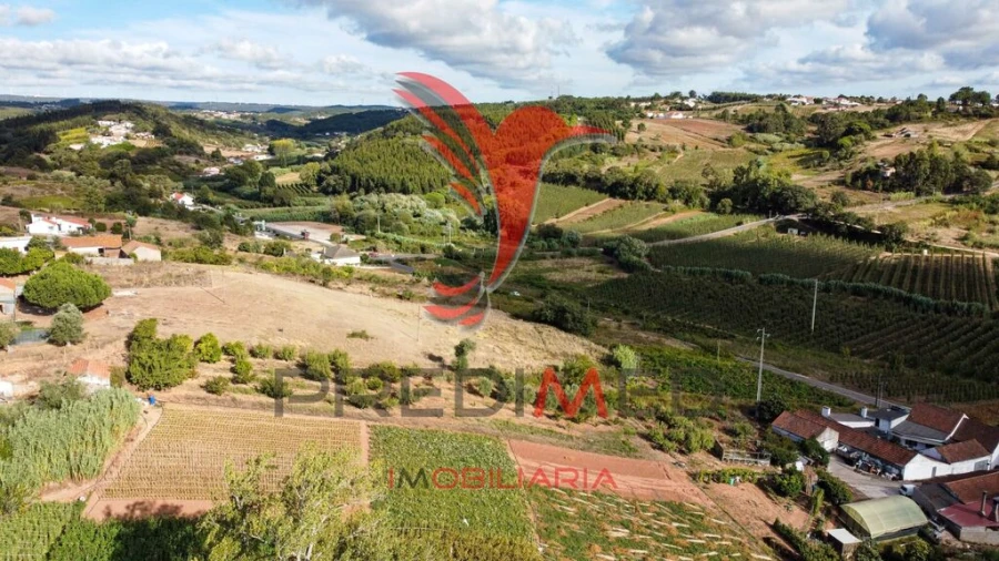 Terreno para Venda em Alvorninha Foto 9