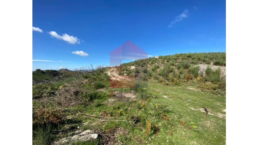 Terreno para Venda em Valdreu