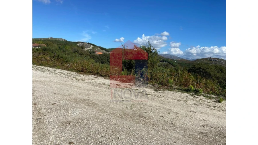 Terreno para Venda em Valdreu Foto 3
