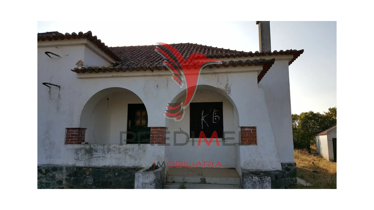 Moradia T4 para Venda em Azinheira dos Barros e São Mamede do Sádão Foto 19