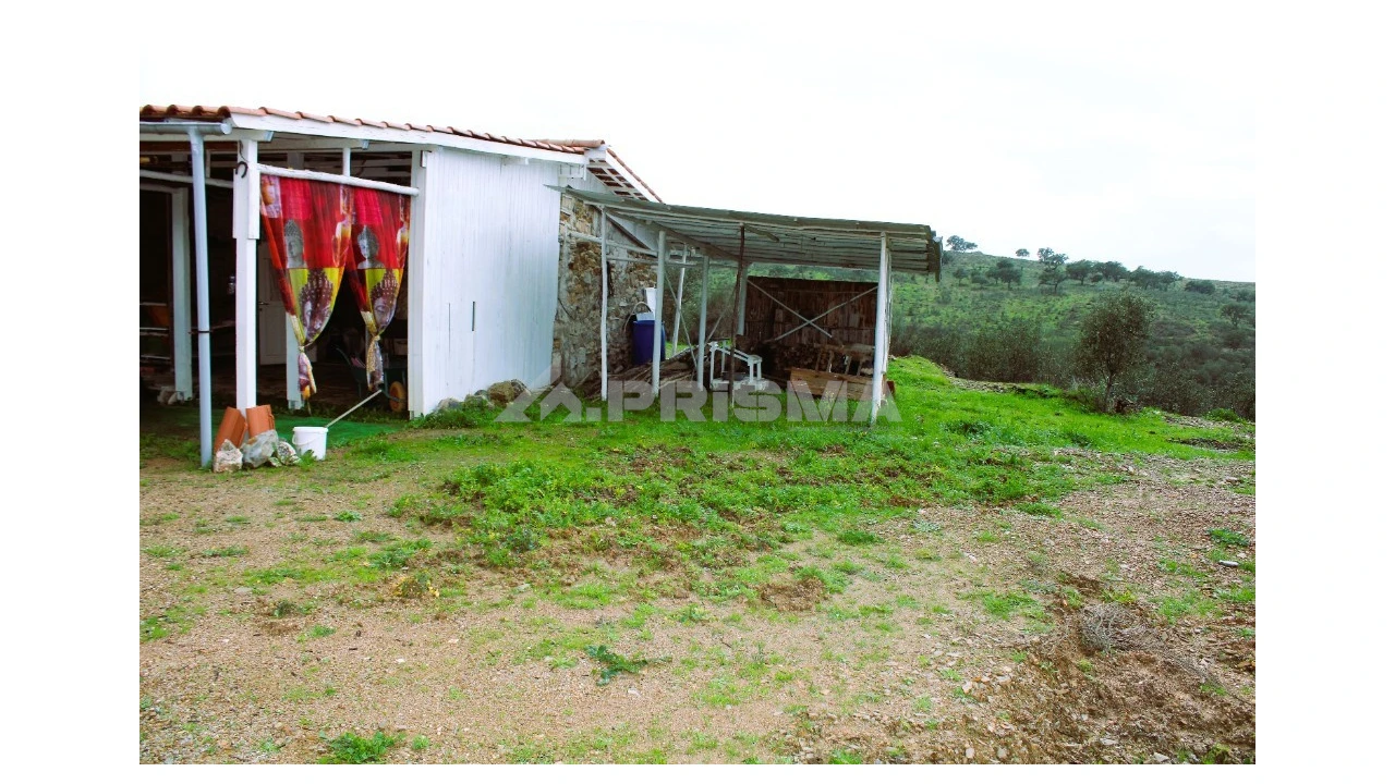 Quinta T3 para Venda em Malpica do Tejo Foto 7