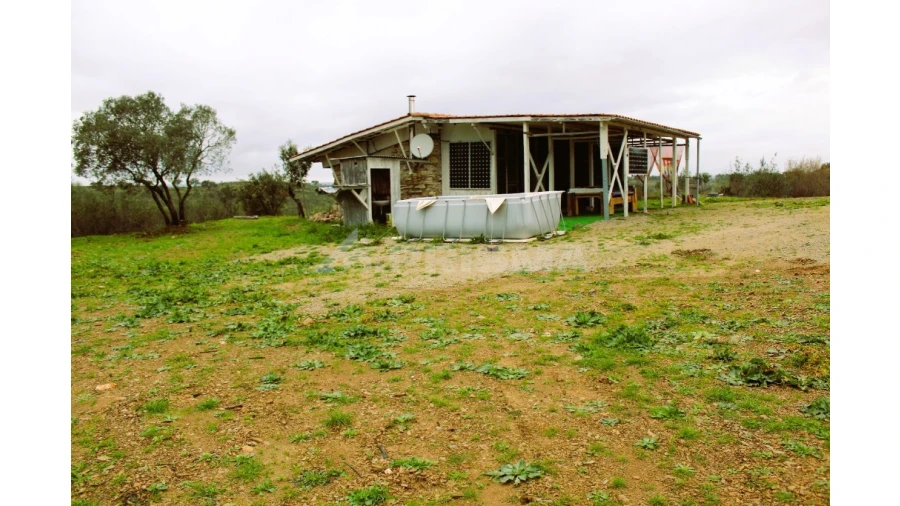 Quinta T3 para Venda em Malpica do Tejo Foto 5