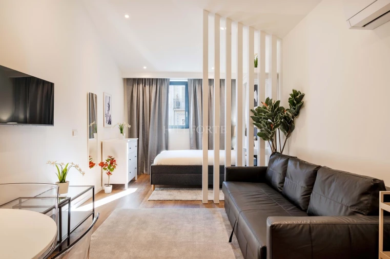 Apartamento T2 para Venda em Cedofeita, Santo Ildefonso, Sé, Miragaia, São Nicolau e Vitória Foto 3