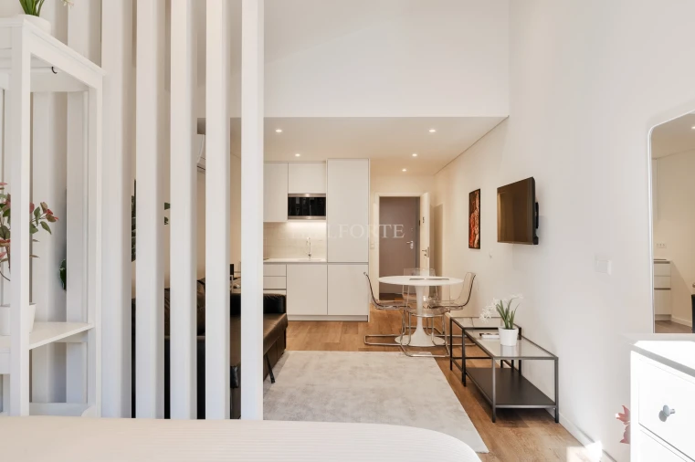Apartamento T2 para Venda em Cedofeita, Santo Ildefonso, Sé, Miragaia, São Nicolau e Vitória Foto 6
