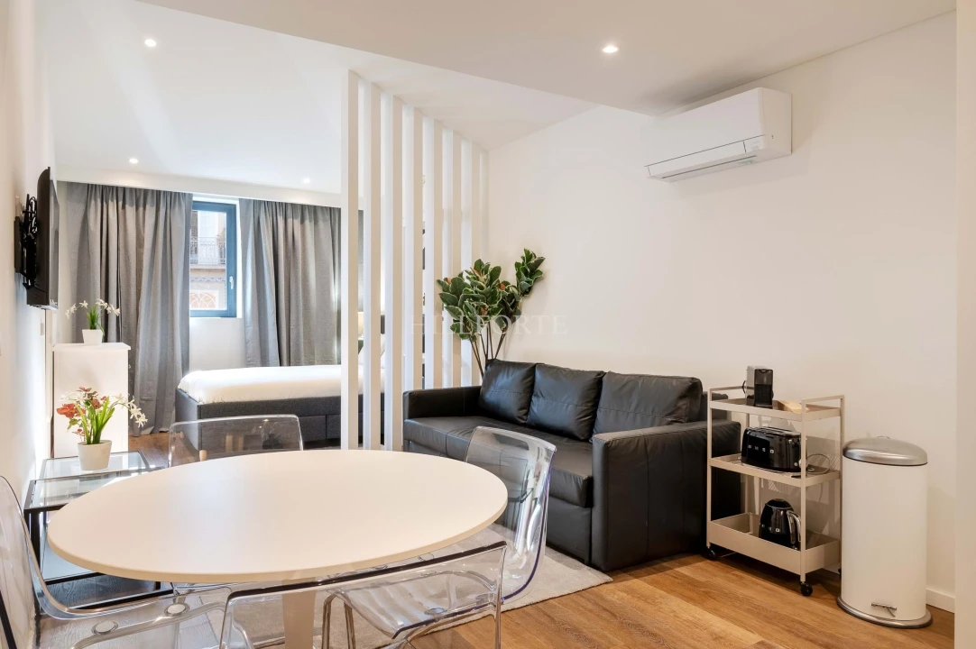 Apartamento T2 para Venda em Cedofeita, Santo Ildefonso, Sé, Miragaia, São Nicolau e Vitória Foto 2