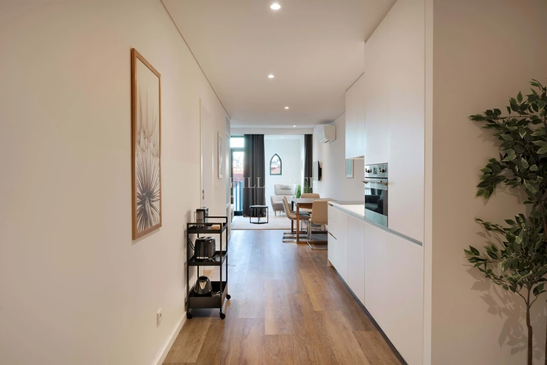 Apartamento T2 para Venda em Cedofeita, Santo Ildefonso, Sé, Miragaia, São Nicolau e Vitória Foto 2