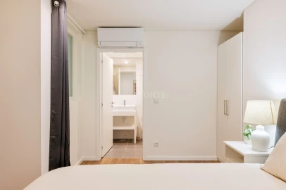 Apartamento T2 para Venda em Cedofeita, Santo Ildefonso, Sé, Miragaia, São Nicolau e Vitória