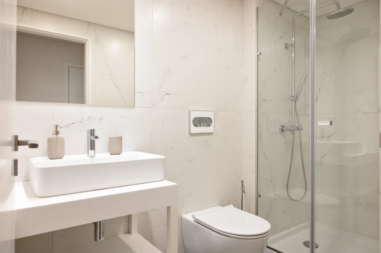 Apartamento T2 para Venda em Cedofeita, Santo Ildefonso, Sé, Miragaia, São Nicolau e Vitória Foto 9