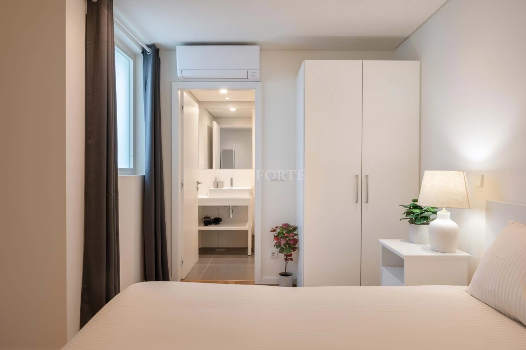 Apartamento T2 para Venda em Cedofeita, Santo Ildefonso, Sé, Miragaia, São Nicolau e Vitória Foto 11