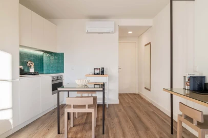 Apartamento T1 para Venda em Santa Marinha