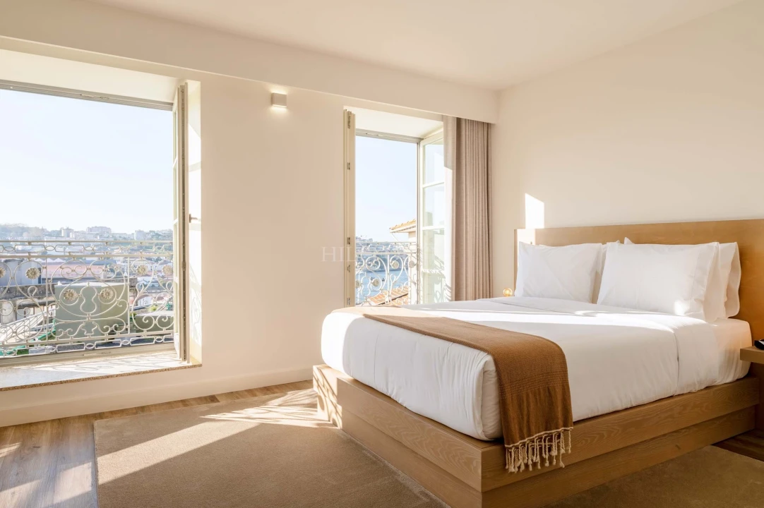 Apartamento T1 para Venda em Santa Marinha Foto 1