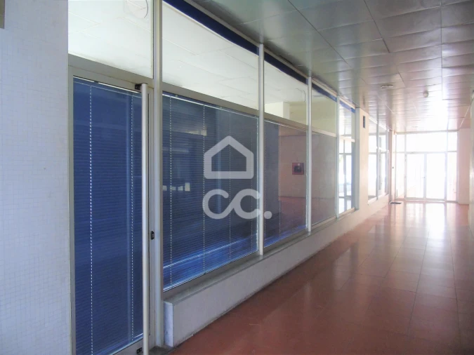 Negócio para Venda em Selho (São Jorge) Foto 4