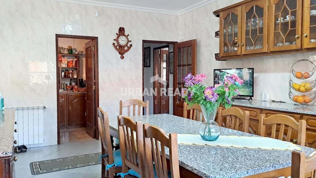 Moradia T13 para Venda em Riodades Foto 13