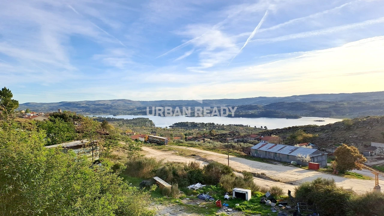 Moradia T13 para Venda em Riodades Foto 62