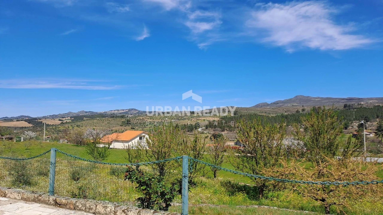 Moradia T13 para Venda em Riodades Foto 80