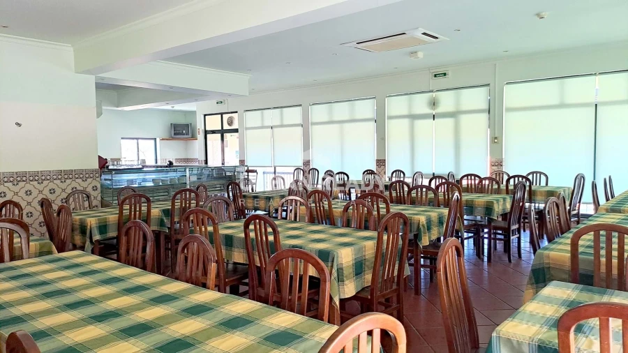 Moradia T13 para Venda em Riodades Foto 54