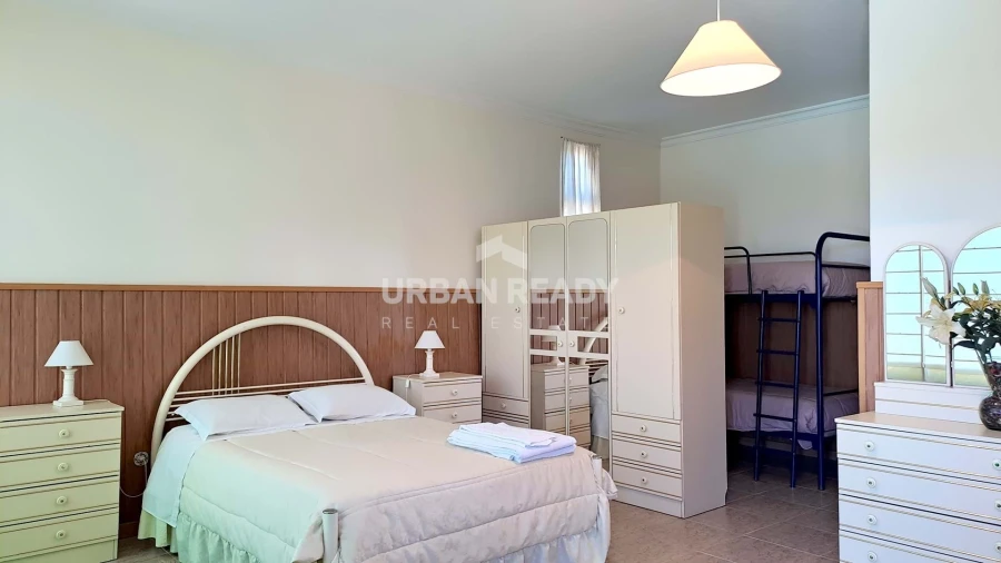 Moradia T13 para Venda em Riodades Foto 41