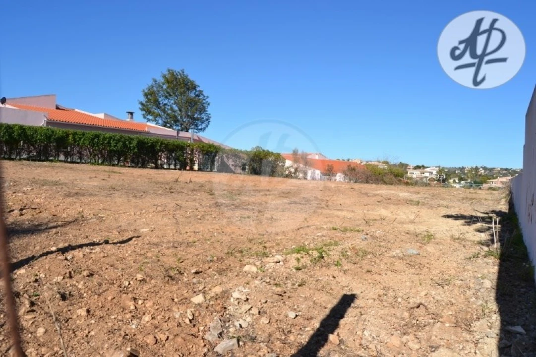 Terreno para Venda em Lagos (São Sebastião e Santa Maria) Foto 3