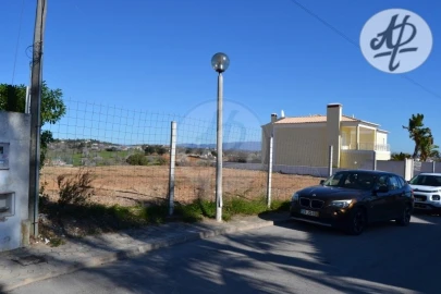 Terreno para Venda em Lagos (São Sebastião e Santa Maria)