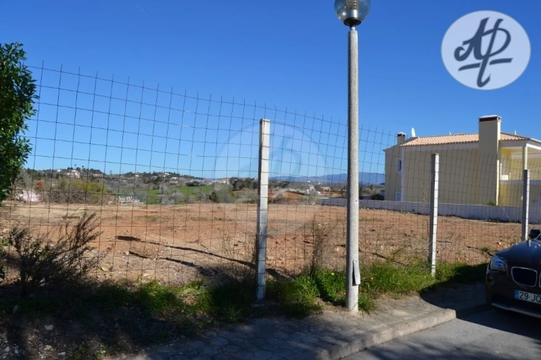 Terreno para Venda em Lagos (São Sebastião e Santa Maria) Foto 7