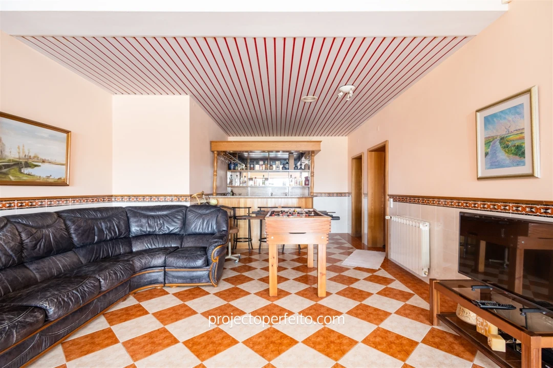 Quinta T4 para Venda em Nogueira do Cravo e Pindelo Foto 36