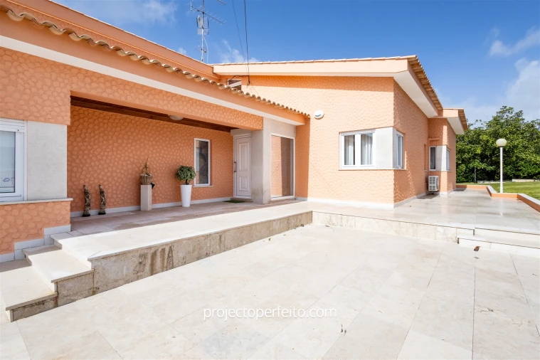 Quinta T4 para Venda em Nogueira do Cravo e Pindelo Foto 7