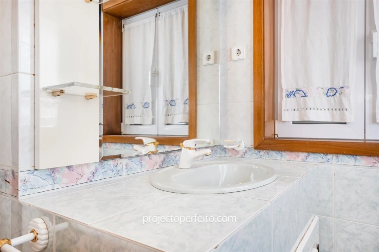 Quinta T4 para Venda em Nogueira do Cravo e Pindelo Foto 23