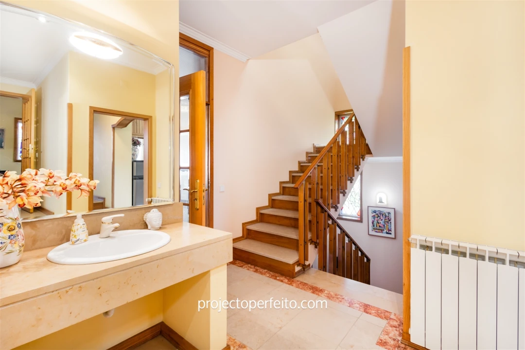 Quinta T4 para Venda em Nogueira do Cravo e Pindelo Foto 15