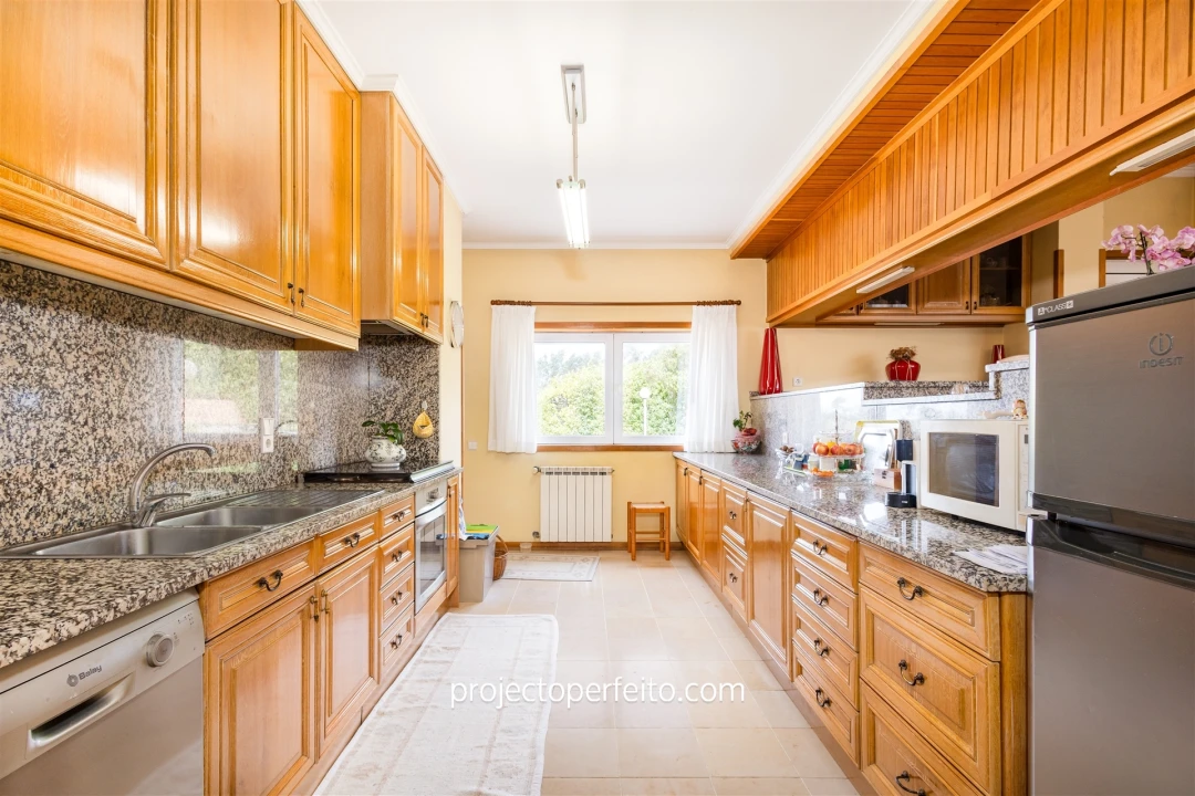 Quinta T4 para Venda em Nogueira do Cravo e Pindelo Foto 18