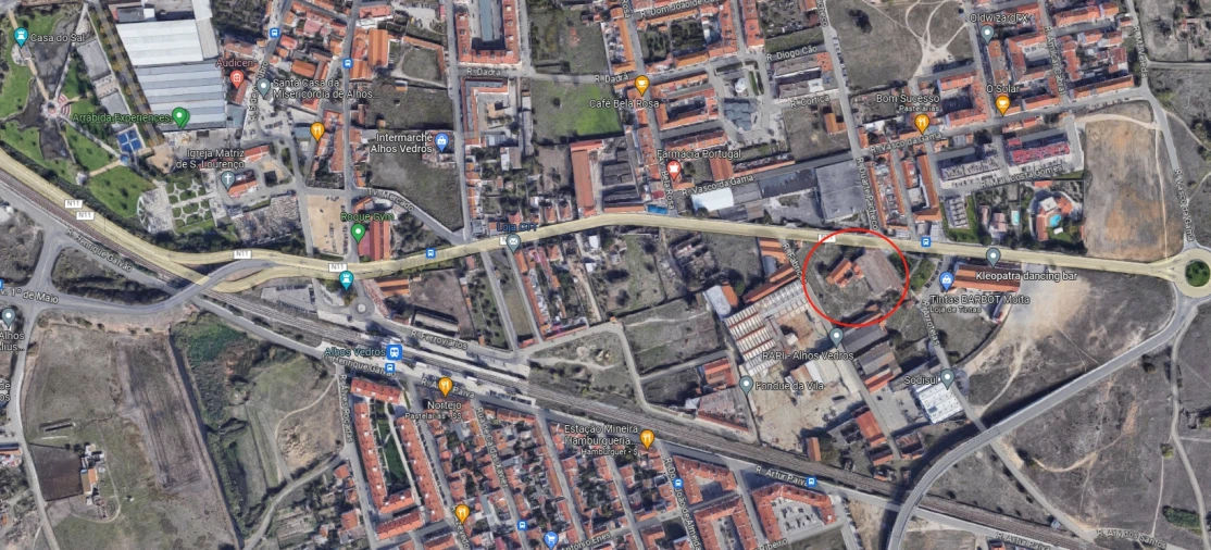 Armazém para Venda em Alhos Vedros Foto 6