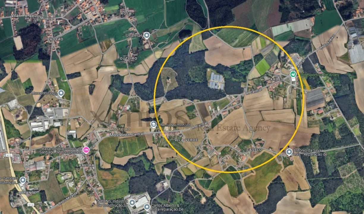 Terreno para Venda em Vilar e Mosteiró Foto 1