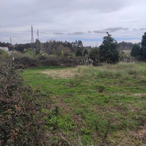 Terreno para Venda em Arcozelo Foto 6