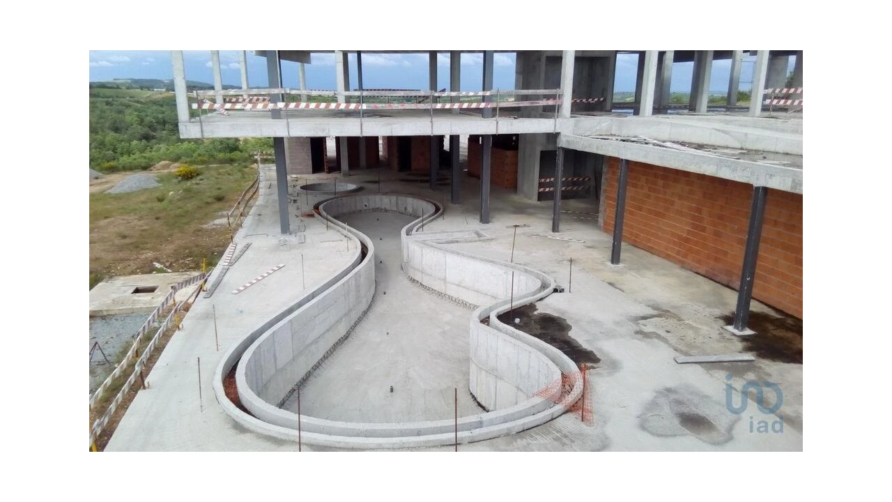 Negócio para Venda em Vila de Ala Foto 13