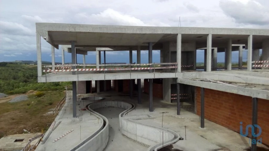 Negócio para Venda em Vila de Ala Foto 14