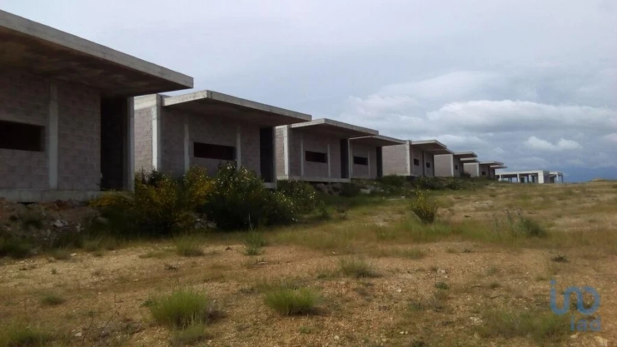 Negócio para Venda em Vila de Ala Foto 15