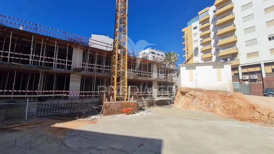 Apartamento T2 para Venda em Portimão Foto 17