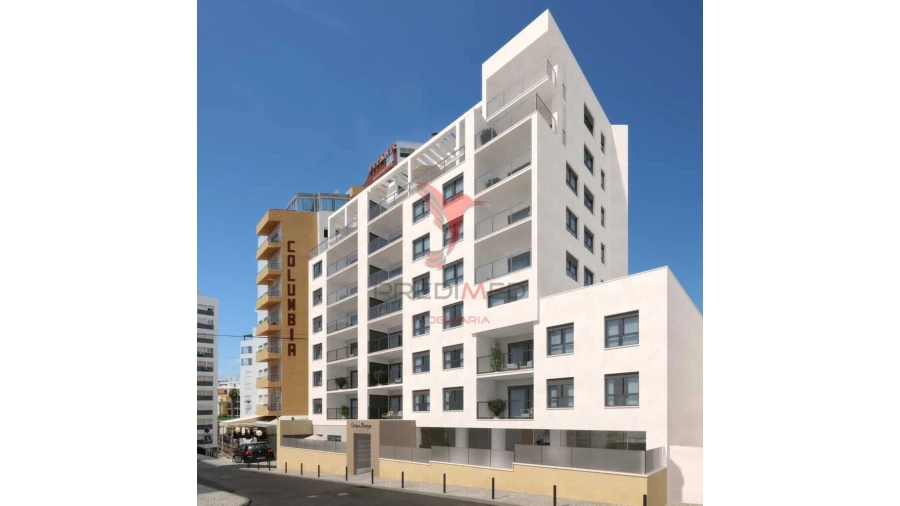 Apartamento T2 para Venda em Portimão Foto 4