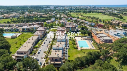 Apartamento T5 para Venda em Quarteira