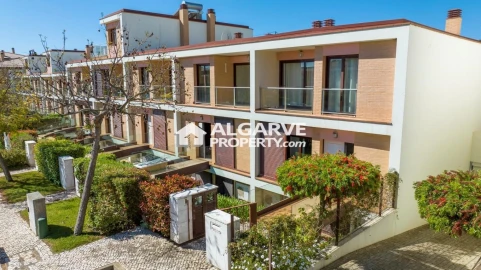 Apartamento T5 para Venda em Quarteira