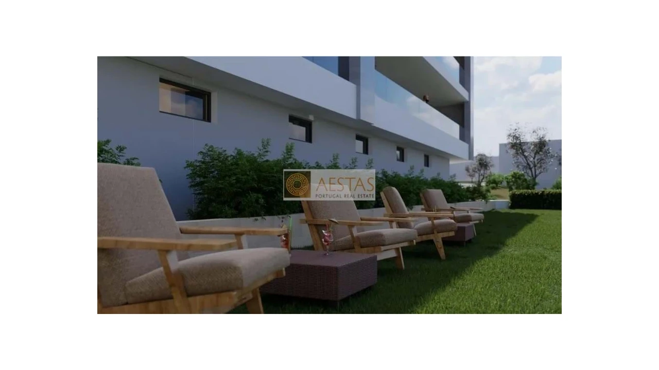Apartamento T2 para Venda em Alvor Foto 24