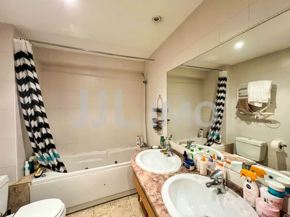 Apartamento T1 para Venda em Parque das Nações Foto 13