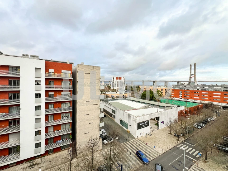 Apartamento T1 para Venda em Parque das Nações Foto 6