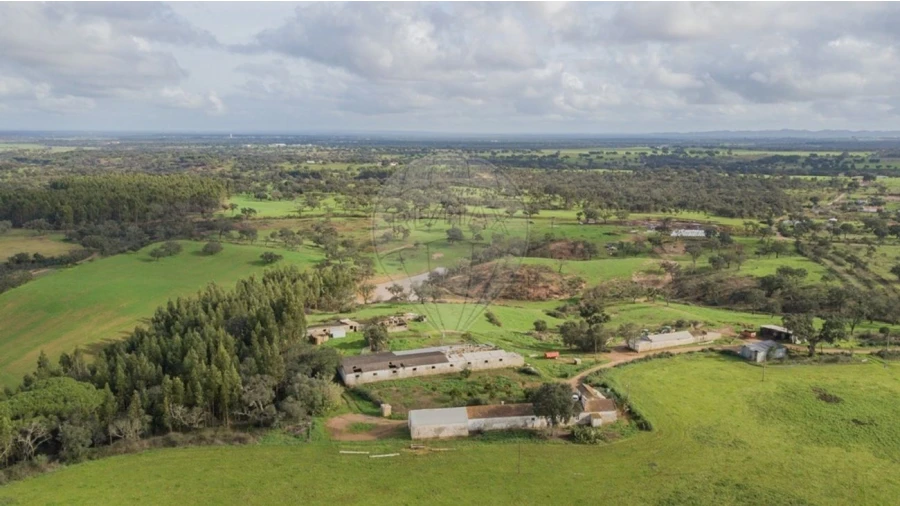 Quinta T3 para Venda em Colos Foto 21