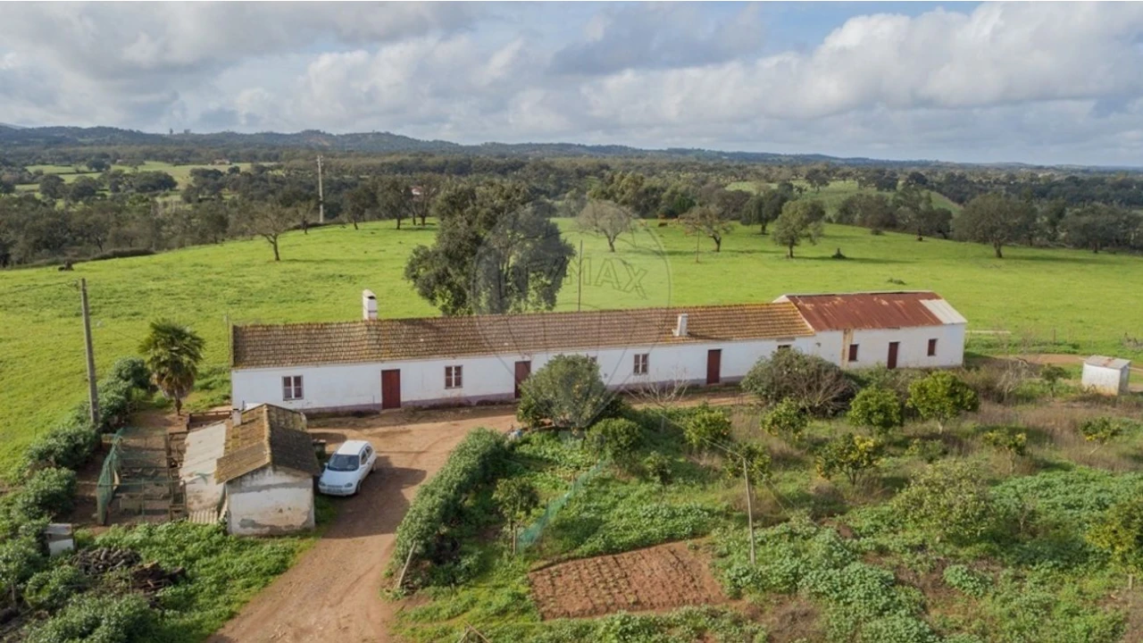 Quinta T3 para Venda em Colos Foto 17