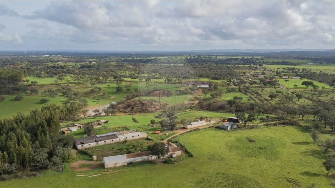 Quinta T3 para Venda em Colos Foto 22