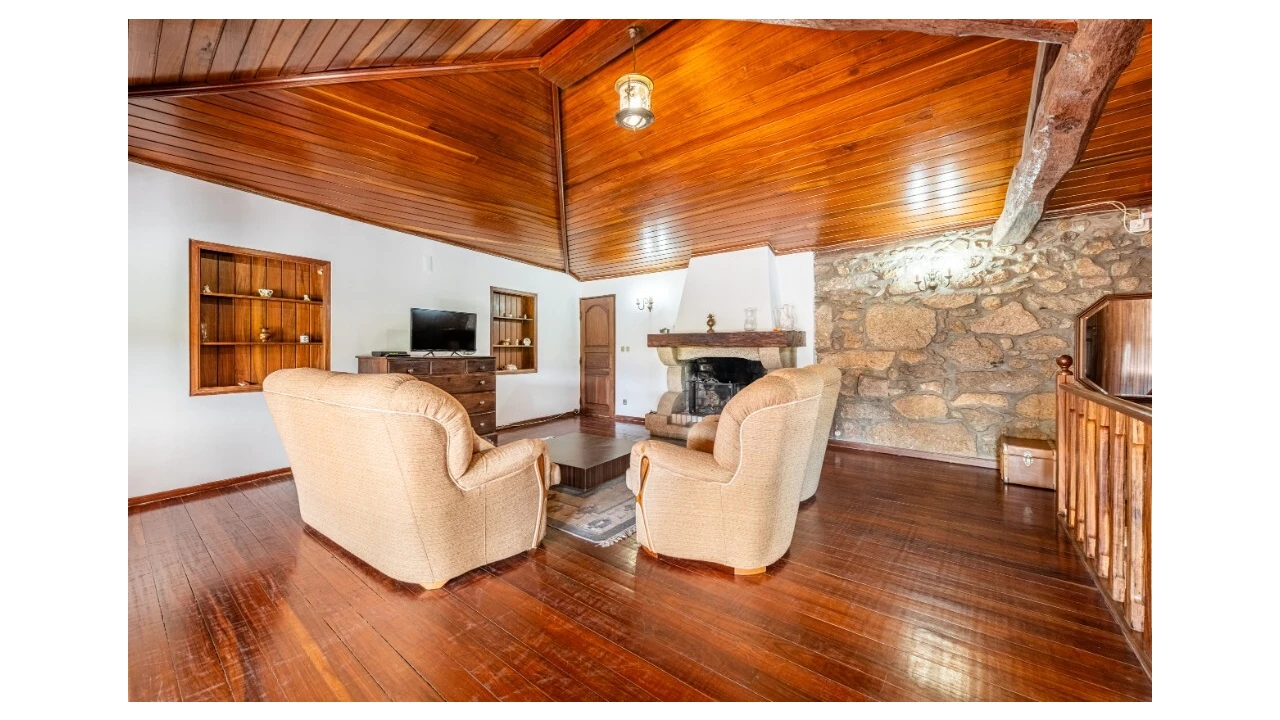 Quinta T5 para Venda em Rendufe Foto 9